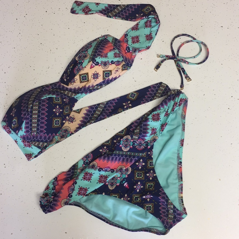 BIKINI